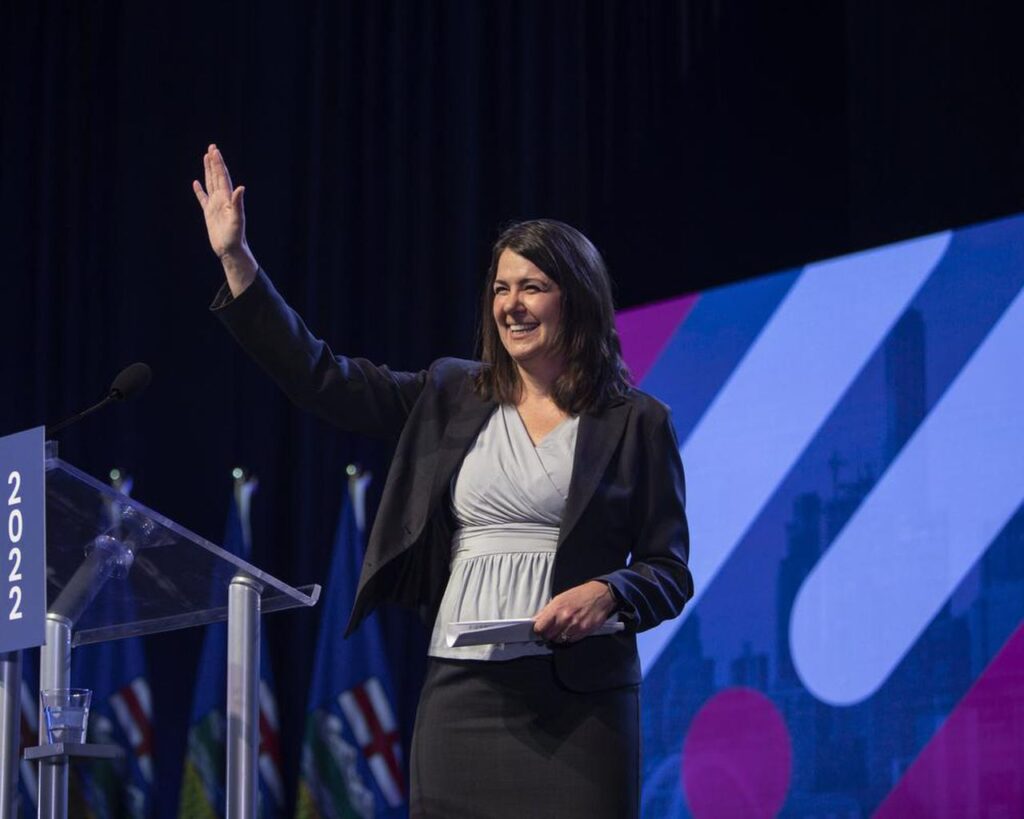 Alberta remier Danielle Smith
