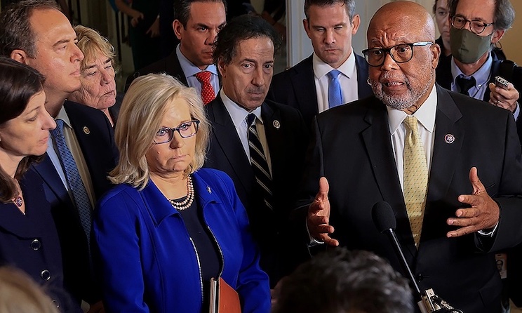 Dems vote to criminally refer Trump