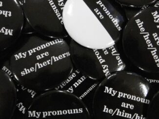 PRONOUN BADGES CITIZENS ADVICE