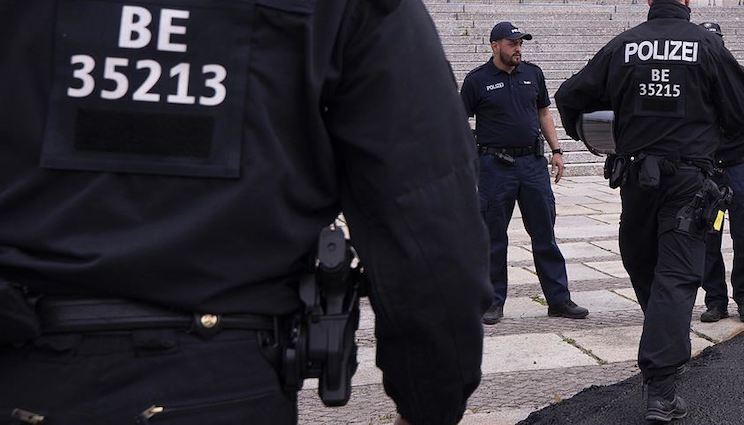 German doc sent to prison for three years for questioning mask mandates