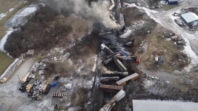 Ohio residents report that their skin is melting following train disaster