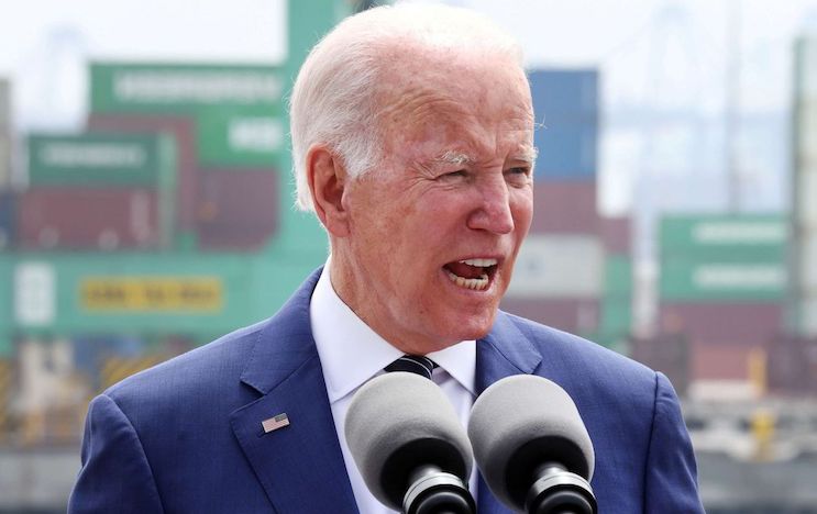 Biden calls for censorship of Americans who discuss bank runs online
