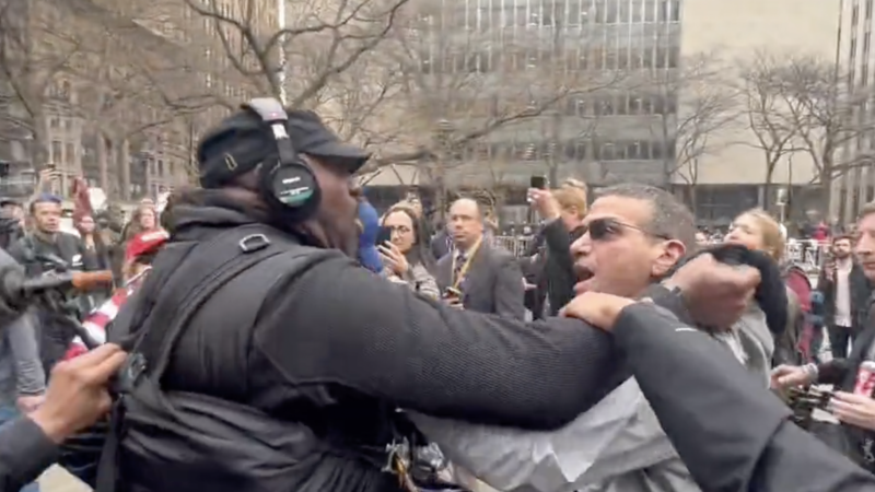 CBS staffer beats independent journalist to a bloody pulp