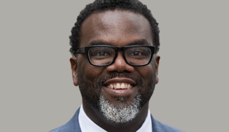 Newly elected Chicago mayor makes black people immune from prosecution