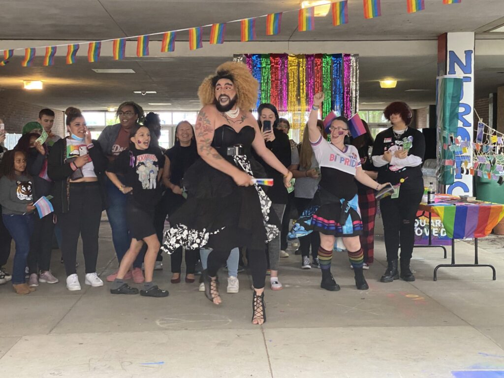 drag queen event pride day