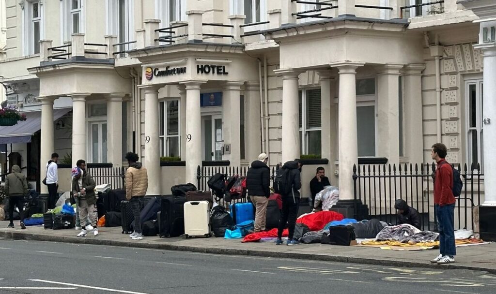 Migrants protest hotel conditions