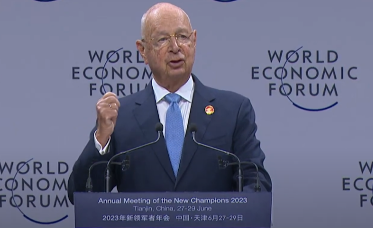 WEF leader Klaus Schwab says China is the world's new superpower