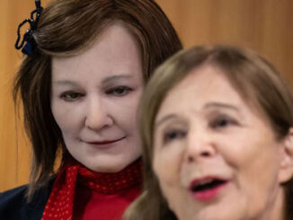 AI robot tells UN that AI will soon take over the world