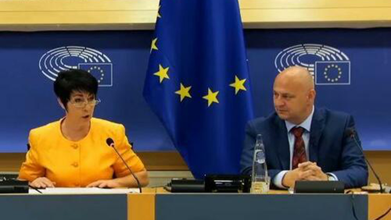 German MP vows to destroy the New World Order