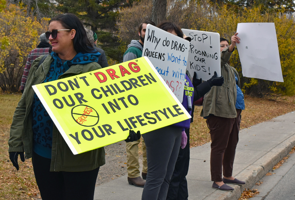 drag queen protest