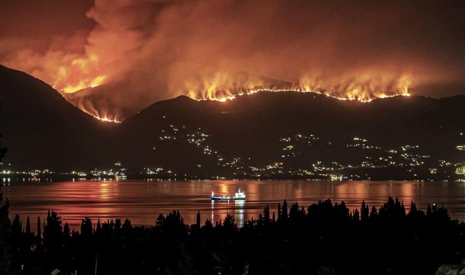 wildfires greece Corfu
