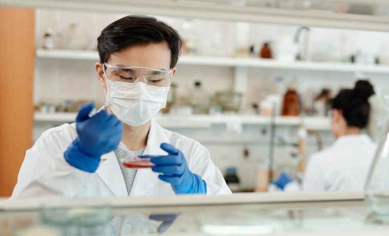 WEF scientists announce they have created world's first human-like entity that has no mother or father