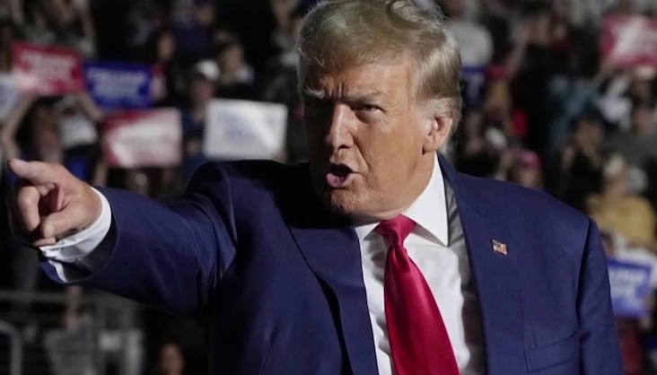 Trump sues Clinton aide for fabricating Russia dossier