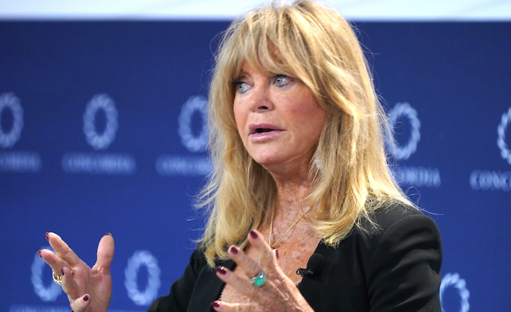 Goldie Hawn claims she was abducted by aliens
