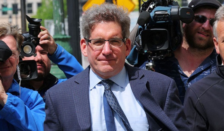 VIP elite panic after feds release names of pedophiles