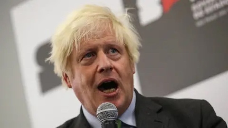 Boris Johnson says globalists are trembling with fear at prospect of Trump presidency
