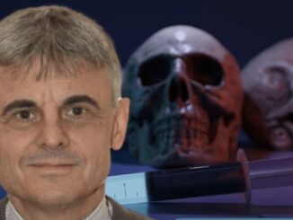 Bill Gates scientist admits 50 percent of the vaccinated are about to die.