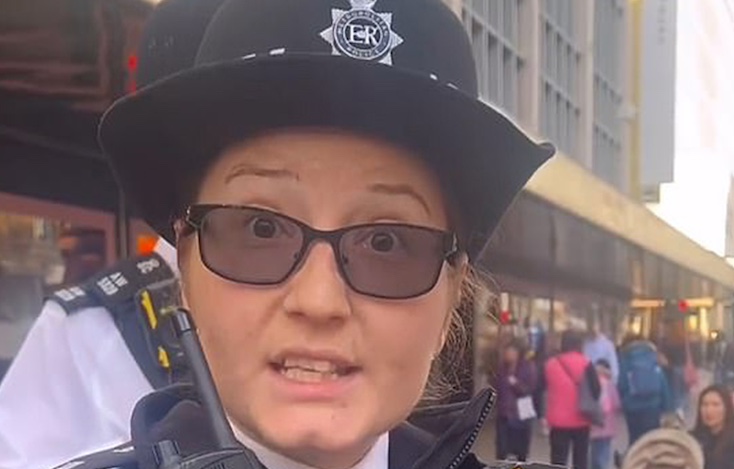 British police officer threatens to arrest Christians singing hymns in public