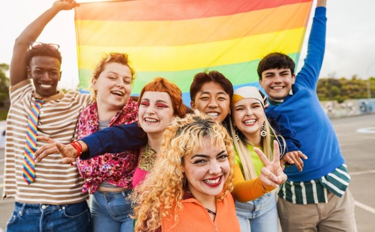 Illinois to begin arresting parents who refuse to transition their children