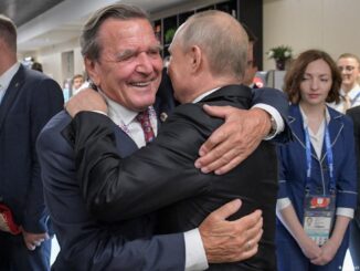 EX GERMAN CHANCELLOR Schroder and Putin