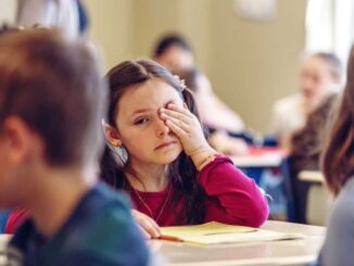 School bans children from drinking water so as not to offend Muslims.