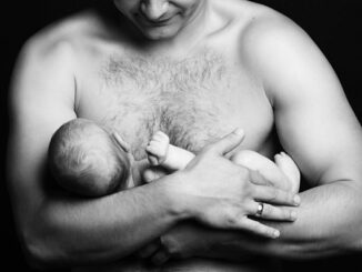 biological male breatsfeeding