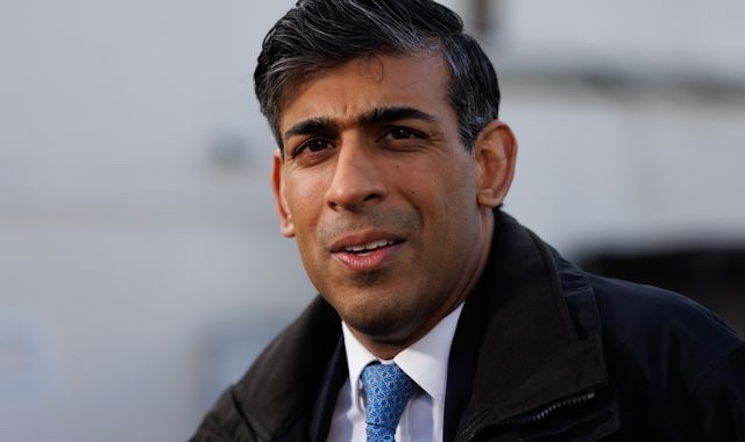 UK government officials face manslaughter charges in criminal COVID probe