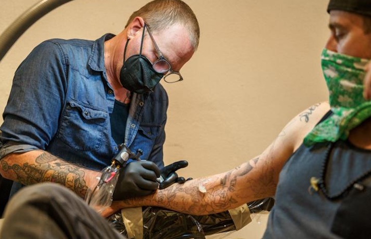 Tattoo ink found to contain chemicals linked to organ failure