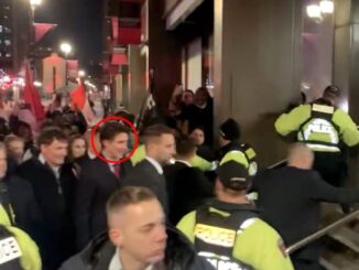 Mob protest Justin Trudeau visit to shopping mall in Canada