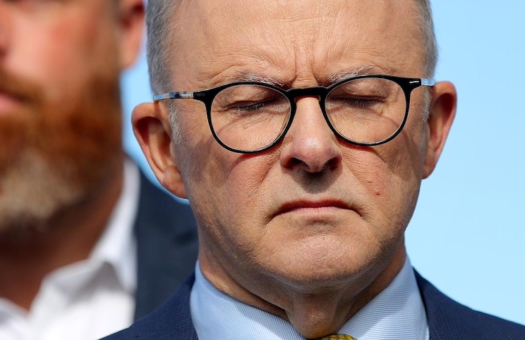 Australian government want to arrest Elon Musk for spreading free speech worldwide.