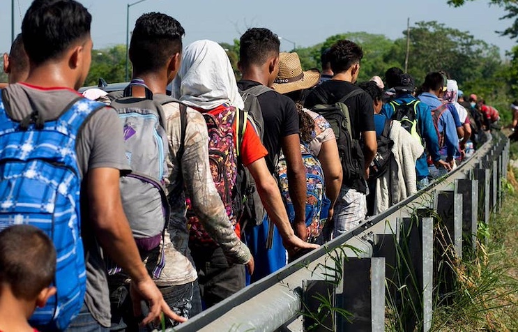 Chinese illegal alien warns that Chinese spies are being allowed to flood America under the Biden administration.