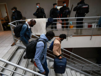 migrants evicted from squat