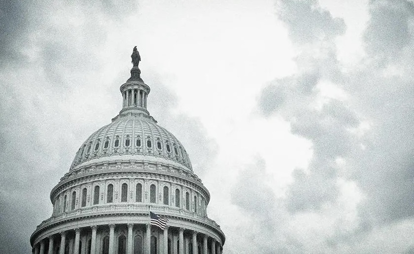 House rejects bill that would require feds to obtain to warrant to spy on Americans.