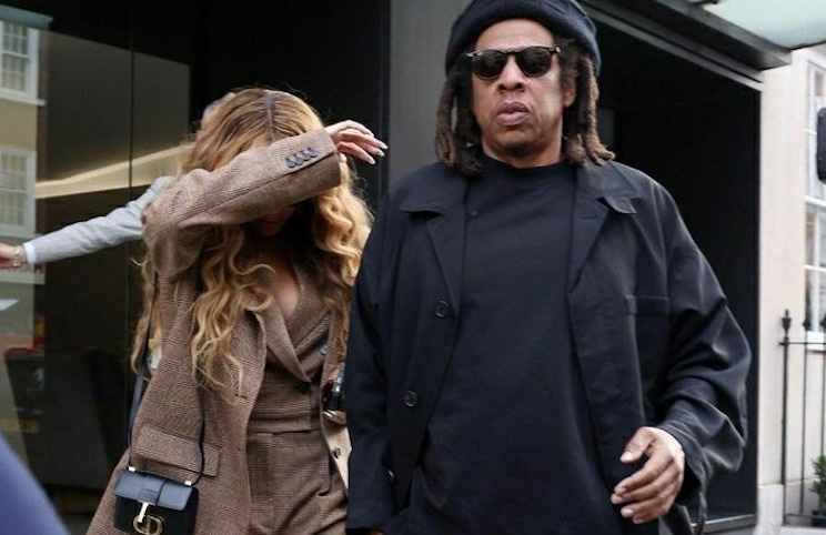 Beyonce's producer prosecuted for child sex trafficking.