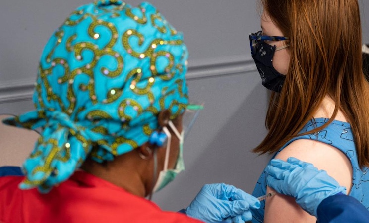 Scentists unveil mRNA vaccine to treat people with Vaccine Acquired Immunodeficiency Syndrome