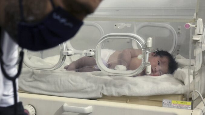 US infant mortality rate higher than in lesser vaccinated countries.