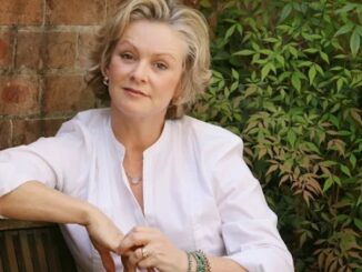 Pro vaccine journalist who hated anti-vaxxers dies of turbo cancer.
