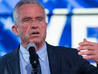 RFK Jr sys Democrats planning to jump ship and support Trump.