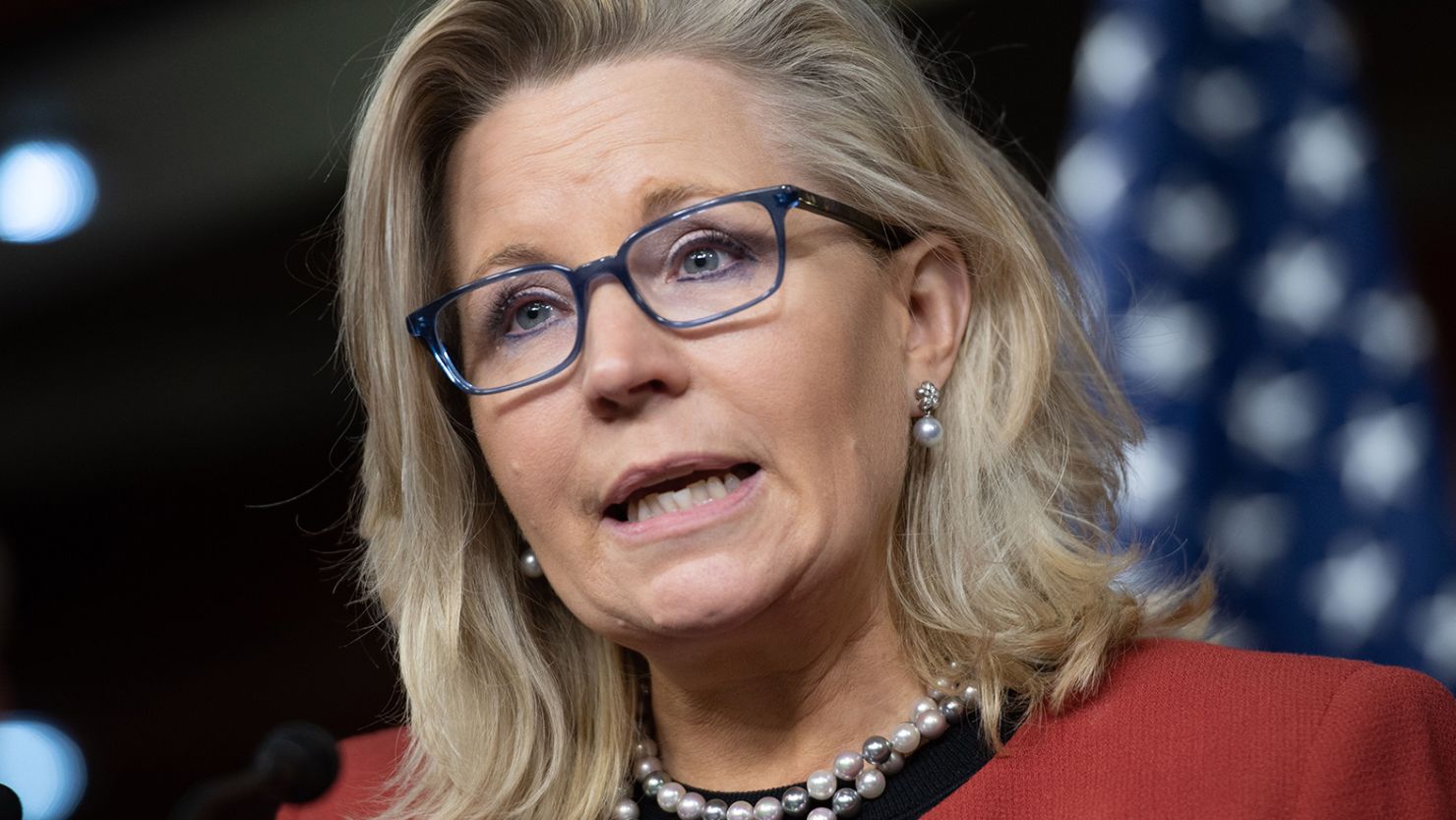 Liz Cheney Announces Her Support For Kamala Harris