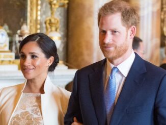 Hillary Clinton invites Prince Harry to join her inner circle.