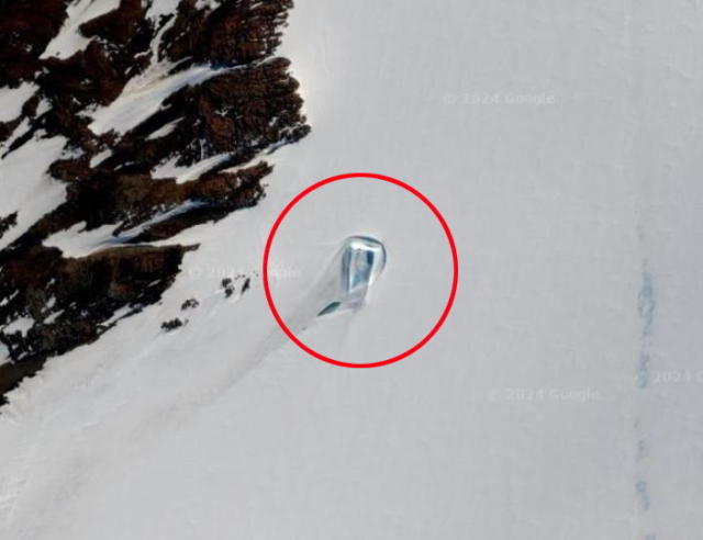 A Mysterious ‘Doorway’ In Antarctica Spotted On Google Maps