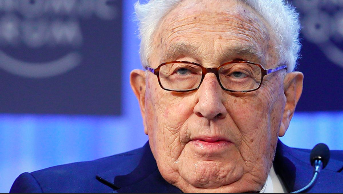 Kissinger’s Final Threat Exposes Globalists’ Dystopian End Game: ‘Bioengineer To Co-exist With AI—or Die’