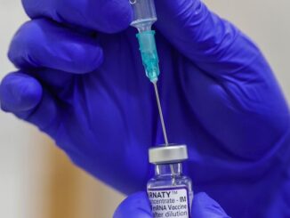 Alberta government calls for immediate halt of mRNA jabs.
