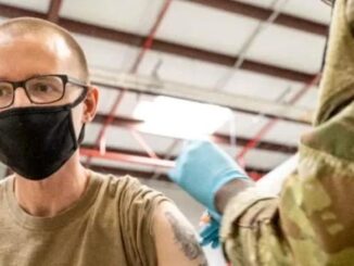 New Zealand's supreme court rules government can continue mandating vaccines for service members .