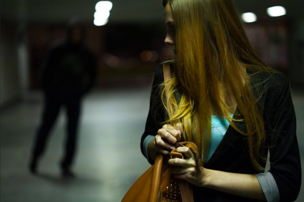 Female Politician Robbed and Raped at Gunpoint After ‘Hooking Up’ With Teen Migrant on Casual Sex App