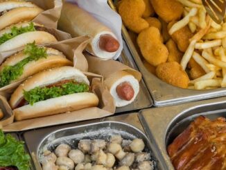 Scientists warn eating processed foods is causing a depression epidemic in the West.