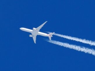 Louisiana becomes first State to outlaw the practise of spraying Chemtrails.