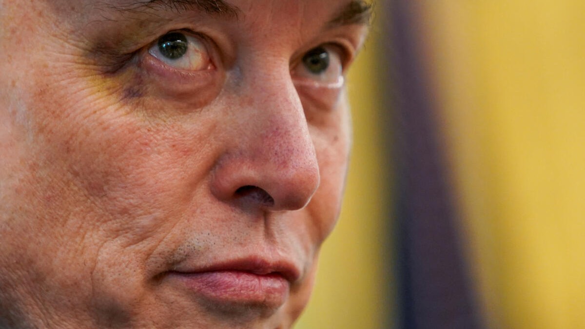 Musk Flips on Trump After Joining ‘Black Eye Club’—Calls For Impeachment, Rants About Epstein