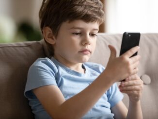 Screen usage linked to suicide in kids.