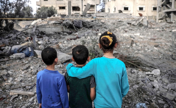 Court Rules All Palestinians Are Eligible for Asylum in France